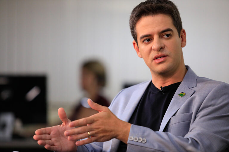“Polícia Civil de Goiás deflagra Operação Sinusal para combater fraudes na Saúde”