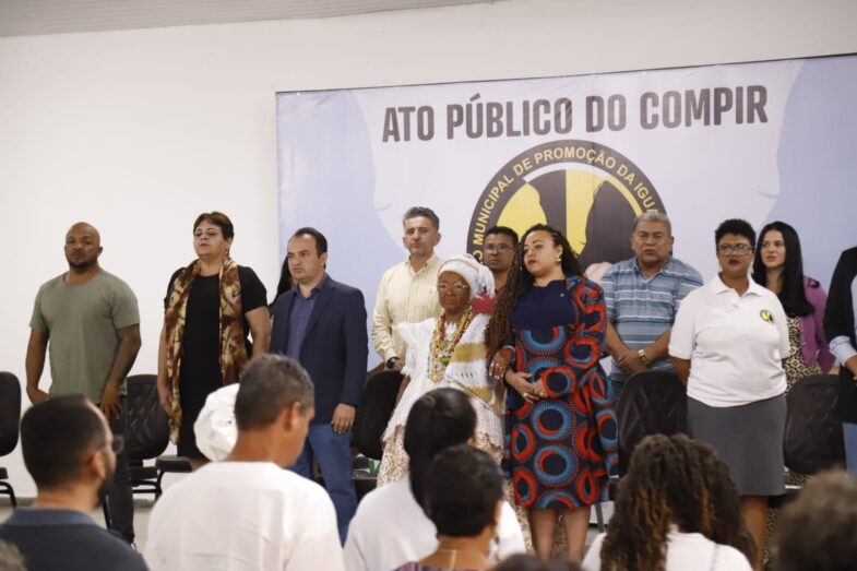 No momento, você está visualizando Valparaíso de Goiás se Compromete com a Promoção da Igualdade Racial ao Adotar o Sistema Nacional