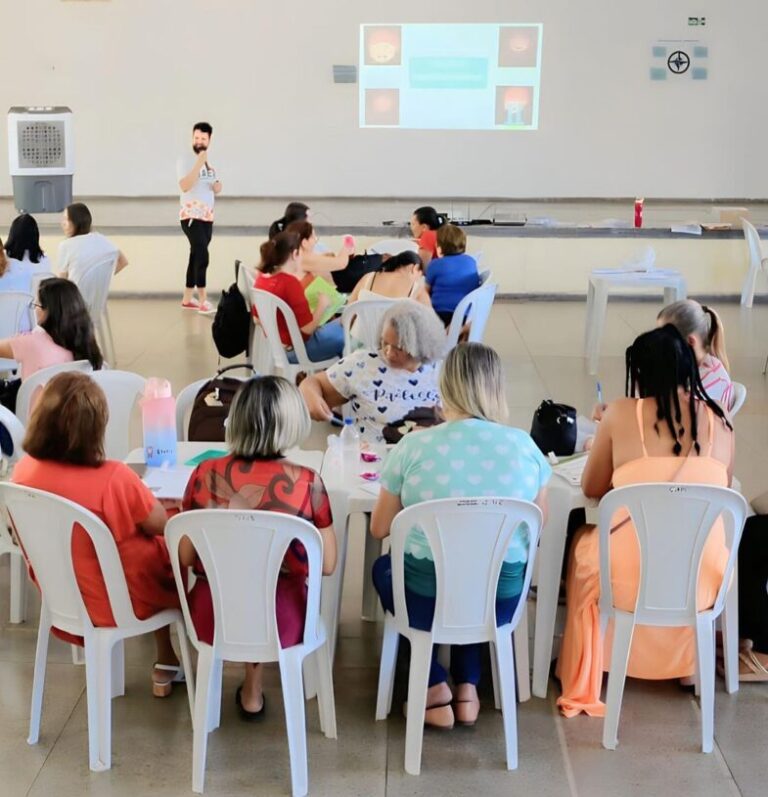 Formação de Professores em Alfabetização com o Programa “AlfaMais Goiás”