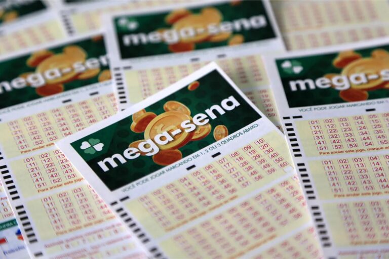 Apostas de Goiás Acertam Cinco Números na Mega-Sena e Ganham Prêmio