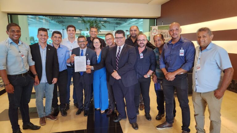Leia mais sobre o artigo Vereadores de Luziânia Levam Demandas Cruciais Sobre a BR-040 à ANTT em Reunião Estratégica