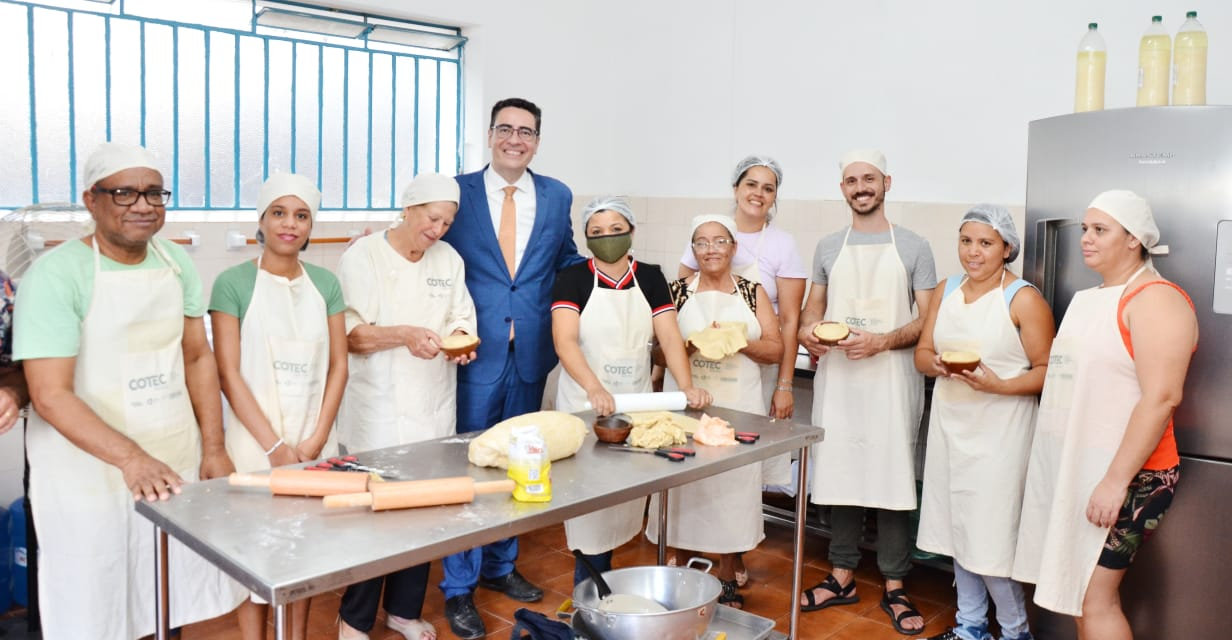 Governo de Goiás Oferece 30.770 Vagas em Cursos Profissionalizantes