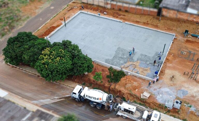 Obras na Praça do Araruama: Mais do que Concreto, Uma Promessa de Transformação