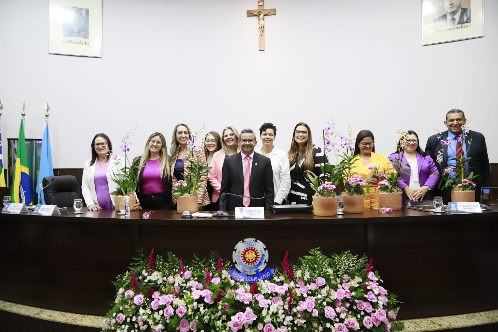 Dia Internacional da Mulher Celebrado com Sessão Solene na Câmara Municipal de Luziânia