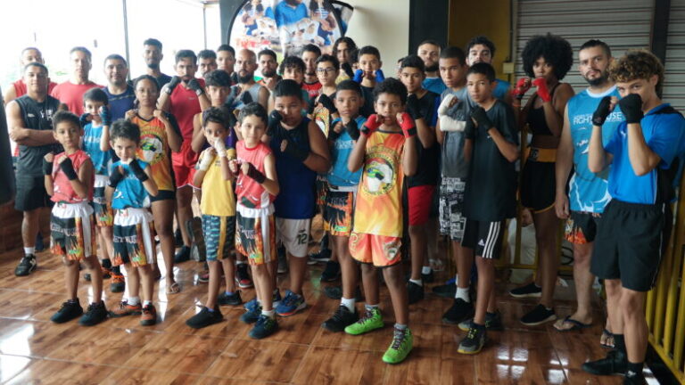 CAMPEONATO INTERNO DE BOXE AGITA VALPARAÍSO DE GOIÁS