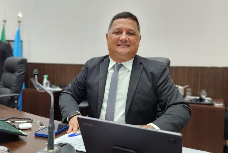 Câmara de Luziânia Aprova Lei que Consagra o Dia do Terço dos Homens no Calendário Municipal