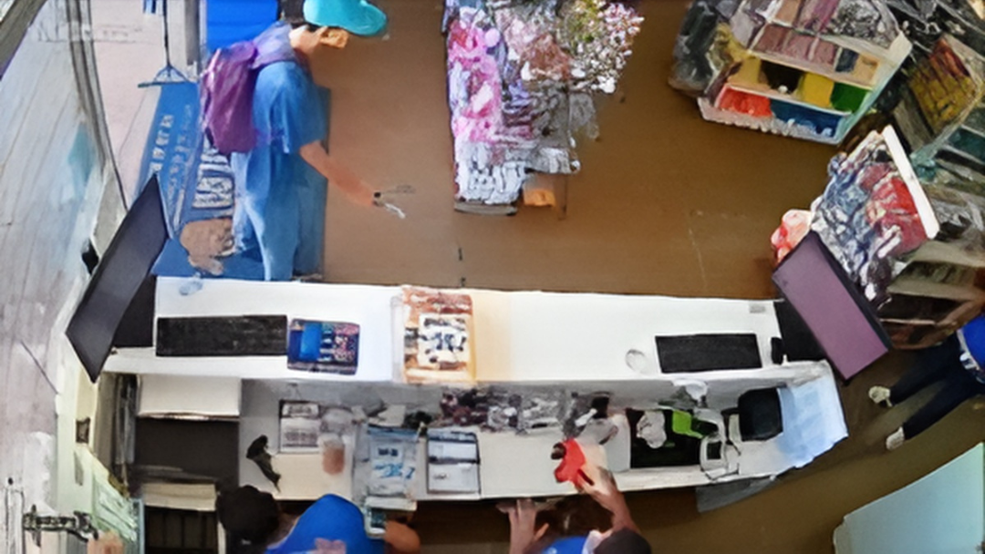 Crime na Manhã: Assaltante Armado Desperta Alarme em Papelaria de Valparaíso