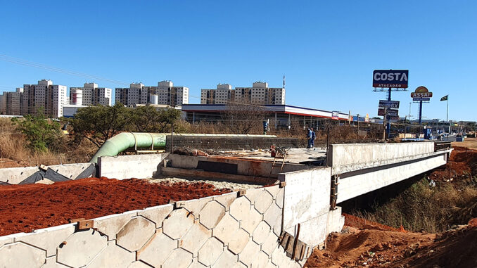 Viadutos sobre a Linha Férrea em Valparaíso de Goiás: Sonho do Prefeito Mossoró Está Perto da Realidade