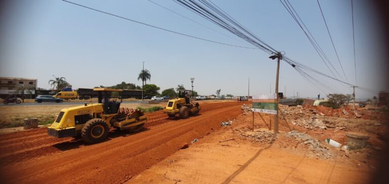 Viaduto ‘do Mossoró’ avança e nova via marginal é construída na BR 040 em Valparaíso.