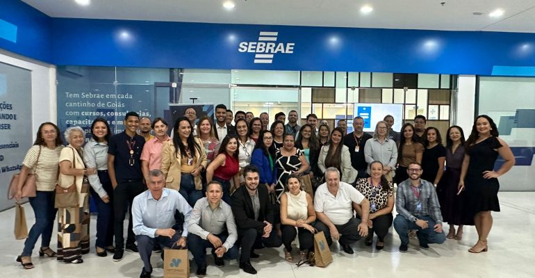 CRCGO Participa de Café Contábil em Luziânia Focado na Reforma Tributária e Holding Rural