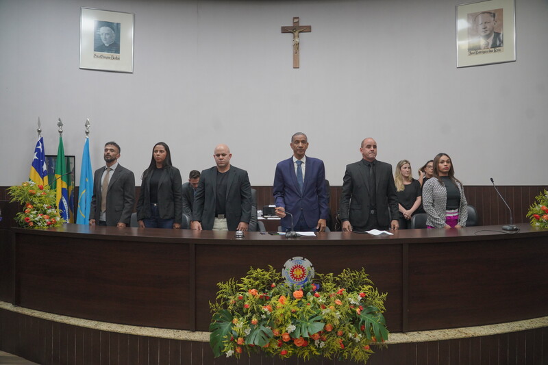 Deputado Ricardo Quirino Realiza Sessão Solene em Luziânia