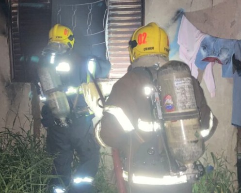 Homem Fica Ferido após Incêndio em Luziânia Ter Início com Cigarro