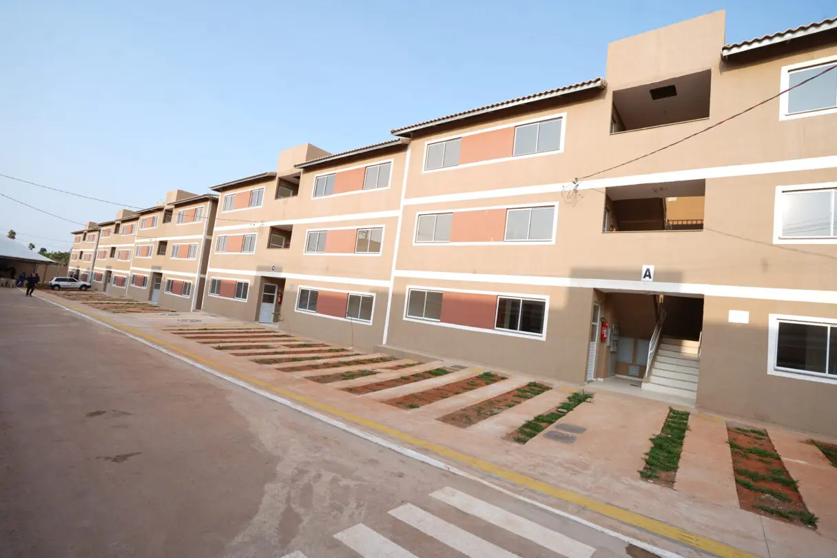 Valparaíso Celebra Entrega de 123 Apartamentos pelo Crédito Parceria