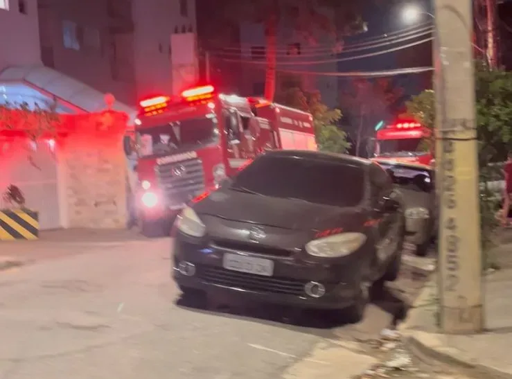 Panela esquecida no fogo mobiliza bombeiros e assusta moradores em Santo André