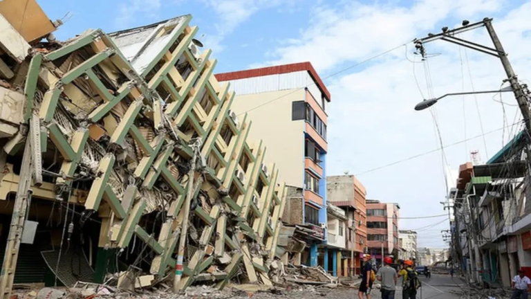 Terremoto de magnitude 6,5 sacode Colômbia; Bogotá tem cenas de pânico e 4 feridos