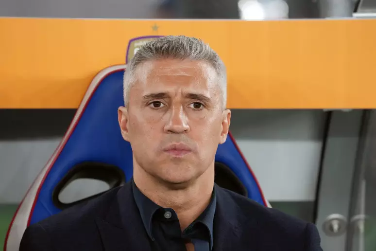 São Paulo negocia retorno de Hernán Crespo; reunião decisiva ocorre nesta segunda (16)