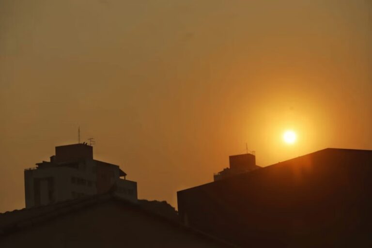 Luziânia tem domingo de sol e poucas nuvens com 15°C a 30°C