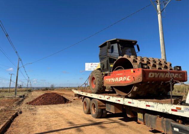 Valparaíso inicia pavimentação da marginal da BR-040 para desafogar tráfego