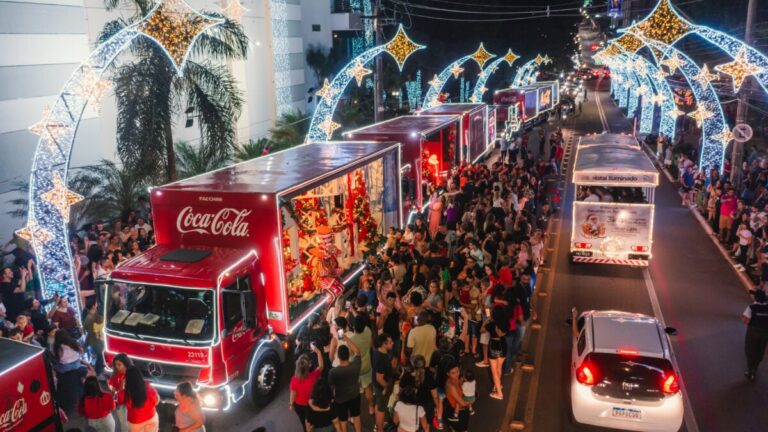 Leia mais sobre o artigo 🎄 Caravana de Natal Coca-Cola 2025 percorre 10 cidades,veja o calendário completo
