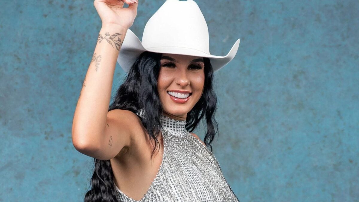 No momento, você está visualizando Trindade contrata Ana Castela por R$ 880 mil para Festa do Divino 2026