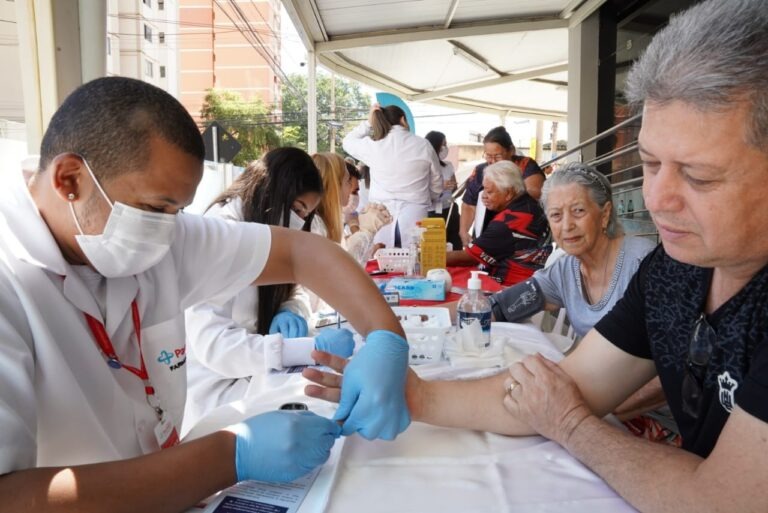 Leia mais sobre o artigo Mutirão Goiás Unido contra o Diabetes mobiliza Praça Cívica neste sábado (29)