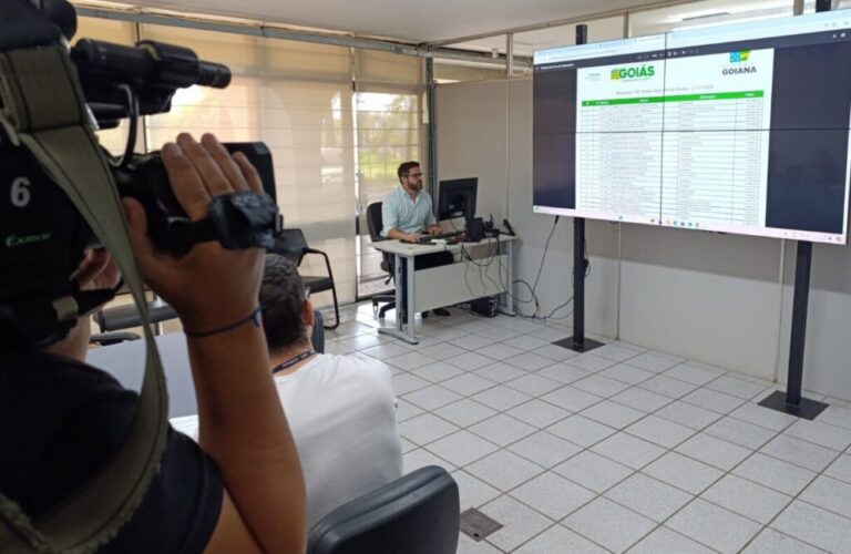 Leia mais sobre o artigo Nota Fiscal Goiana sorteia R$ 200 mil; prêmio principal de R$ 50 mil vai a moradora de Goiânia Viva