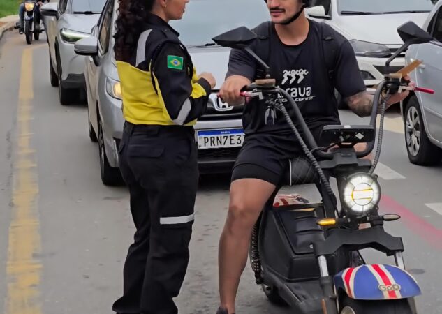 Prefeitura de Goiânia lança ação educativa sobre novas regras para ciclomotores na capital
