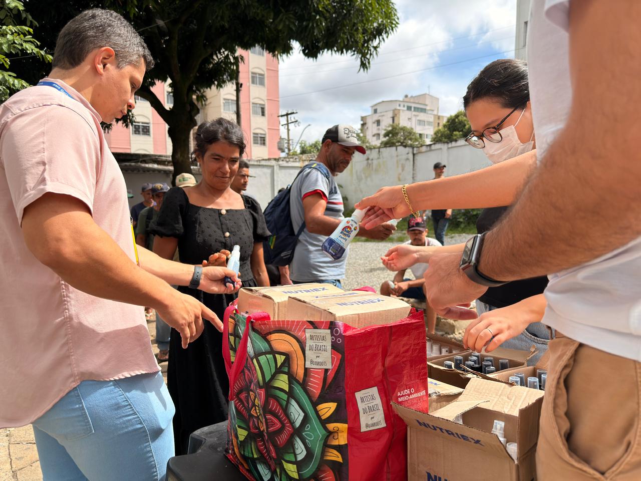 No momento, você está visualizando Saúde garante proteção de grupos prioritários contra dengue com entrega gratuita de repelentes