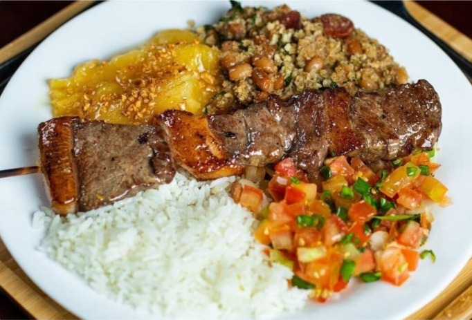 Leia mais sobre o artigo Goiânia oferece encontro entre tradição popular e alta gastronomia