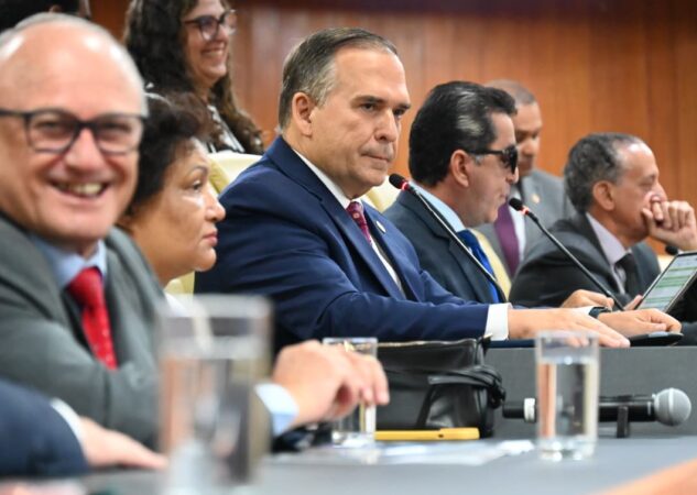 “Tiramos as finanças da Prefeitura de Goiânia da UTI”, diz Valdivino Oliveira