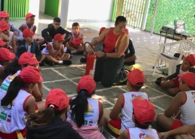 Bombeiro Mirim abre inscrições para abril em 13 municípios de Goiás