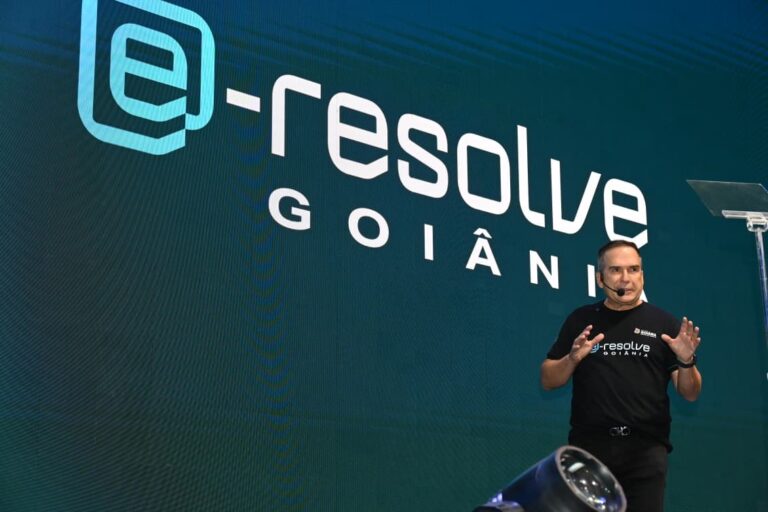 Leia mais sobre o artigo Contadores aprovam e-Resolve: Prefeitura de Goiânia lança plataforma que desburocratiza serviços digitais