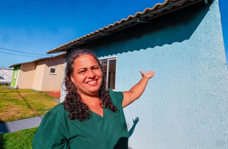 Leia mais sobre o artigo Famílias de Taquaral são contempladas com casas a custo zero