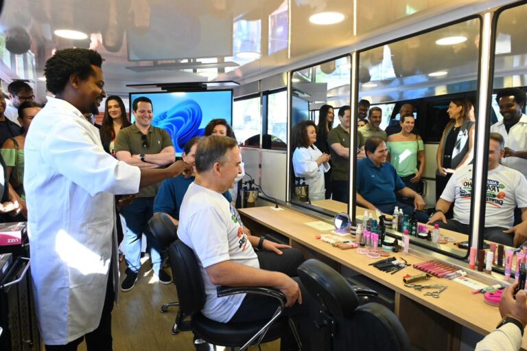 Leia mais sobre o artigo Prefeitura de Goiânia inicia nova etapa da Caravana Emprego e Renda com atendimentos simultâneos no Buriti Shopping e na Av. Mangalô