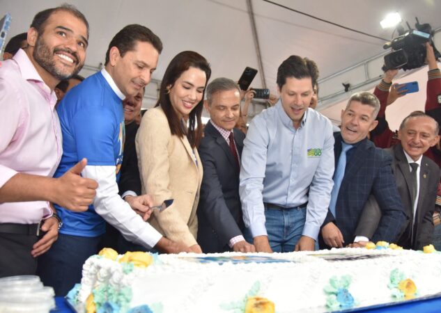 Aparecida comemora 104 anos de desenvolvimento com desfile cívico e anúncio de investimentos