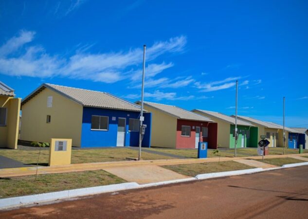 Conjunto de obras e moradias são entregues ao Sudoeste goiano
