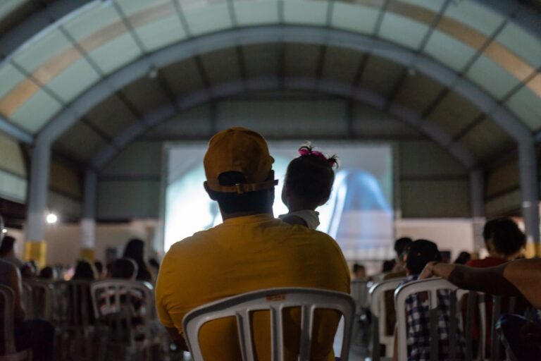 Leia mais sobre o artigo Cine Leitura do Bem leva cinema, gibiteca e atividades gratuitas a Nazário, Trindade, Brazabrantes e Goianira entre 22 e 26 de junho