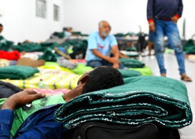 Prefeitura amplia acolhimento e disponibiliza 70 vagas emergenciais para pessoas em situação de rua durante o frio