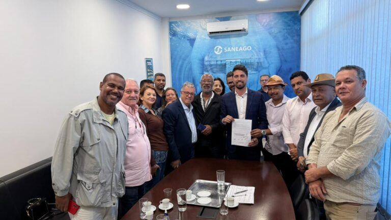 Leia mais sobre o artigo VALPARAÍSO DE GOIÁS AVANÇA NA AMPLIAÇÃO DA REDE DE ABASTECIMENTO DE ÁGUA