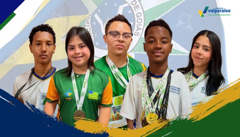 No momento, você está visualizando EDUCAÇÃO HOMENAGEIA ESTUDANTES QUE REPRESENTARAM VALPARAÍSO EM COMPETIÇÕES ESTADUAIS