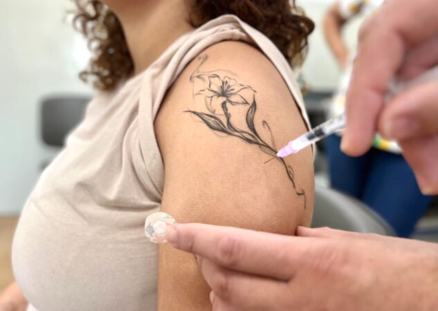 Goiânia prorroga vacinação contra HPV para adolescentes e jovens de 15 a 19 anos até dezembro de 2026
