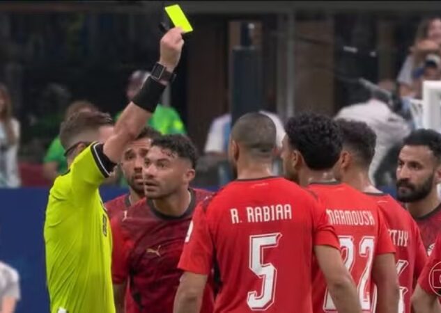Egito formaliza queixa à FIFA contra arbitragem francesa após eliminação na Copa