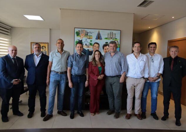 Prefeitura de Aparecida amplia diálogo para cooperação econômica e tecnológica durante visita de missão portuguesa à cidade