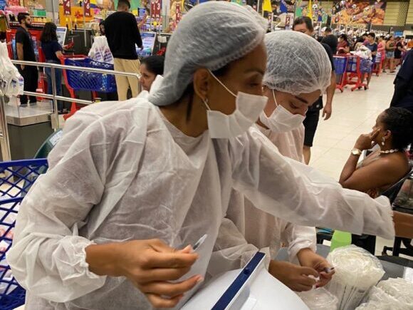Leia mais sobre o artigo Aparecida terá Vale Night da Proteção até 29 de julho com vacinação noturna em supermercados