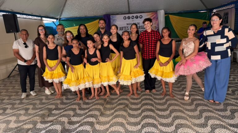 Leia mais sobre o artigo VALPARAÍSO INAUGURA NÚCLEO DE ARTES INTEGRADAS E LETRAMENTO E AMPLIA OPORTUNIDADES DE APRENDIZAGEM NA REDE MUNICIPAL