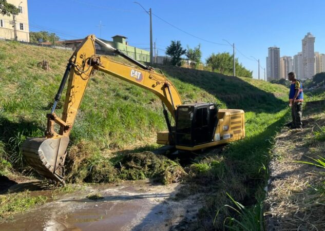 Goiânia inicia força‑tarefa de limpeza no Córrego Botafogo