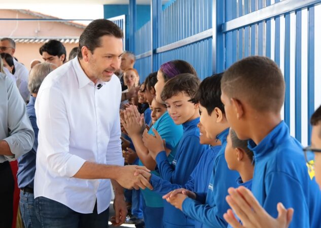 Rede municipal de ensino de Aparecida melhora desempenho no IDEB em 2025 e registra avanços em alfabetização e fluxo escolar