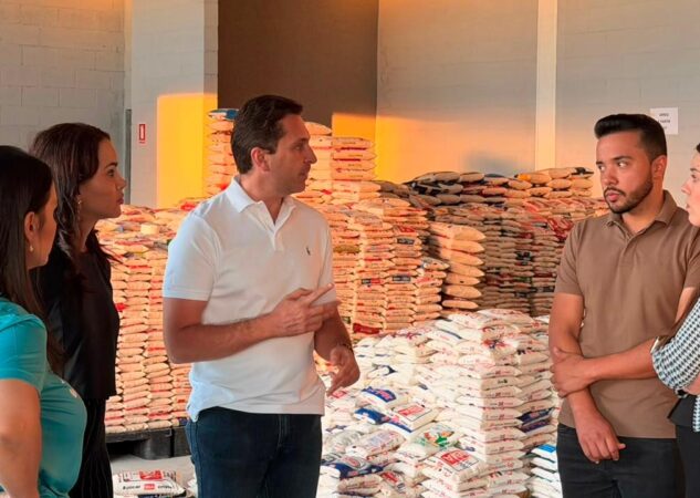 Aparecida é Show arrecada 110 toneladas de alimentos e rações para famílias e causa animal
