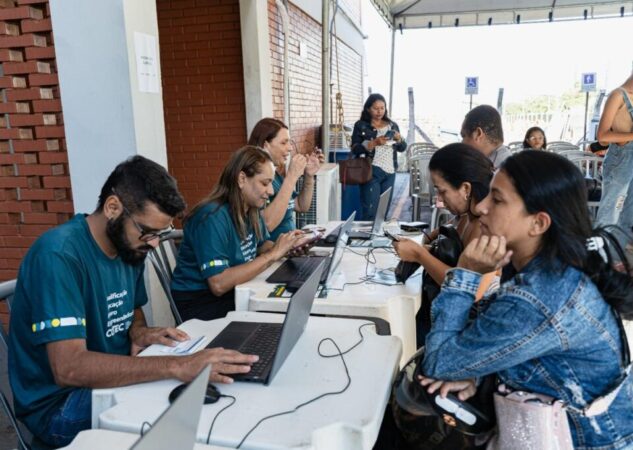 Feirão de empregos em Goiânia oferece mais de 10 mil vagas e salários de até R$ 5 mil